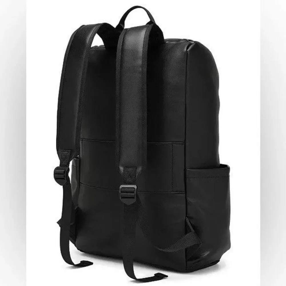 Elle Roamer 22 Liters Backpack, travel bag, work bag, luggage bag laptop bag